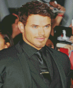 Kellan Lutz Diamond Painting