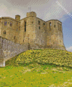 Warkworth Castle With Daffodils In England For Diamond Painting